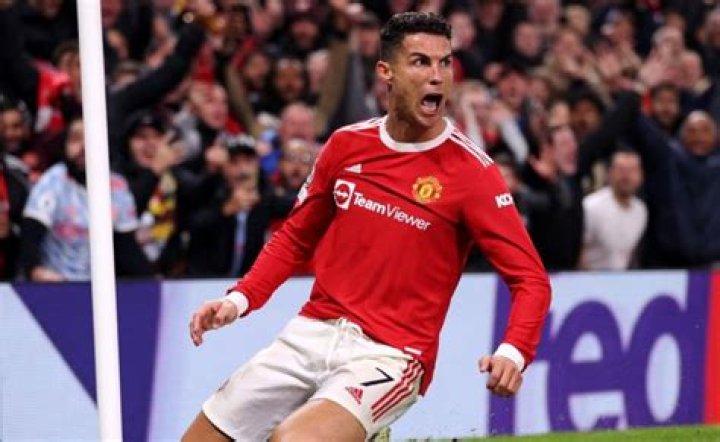 5 Reasons Why Cristiano Ronaldo Should Captain Manchester United