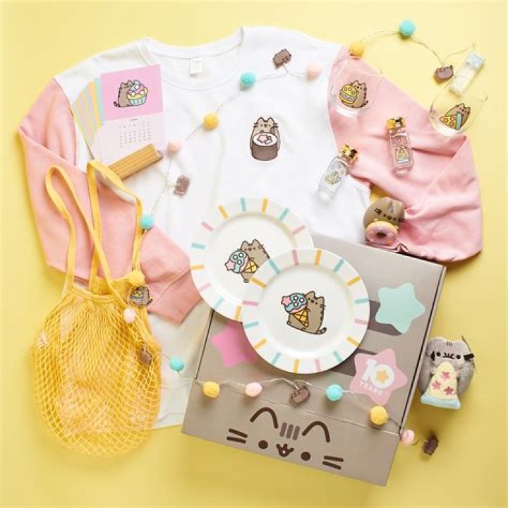 A roundup of super cute teen subscription boxes