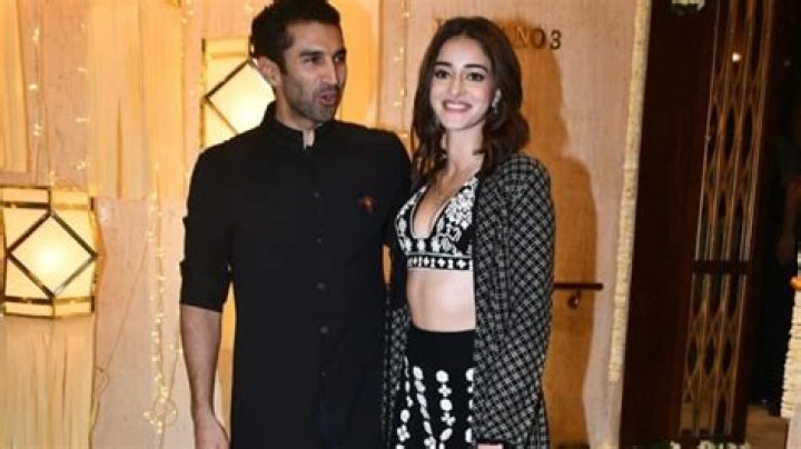 aaditya thackeray’s Girlfriend: Who is aaditya thackeray Dating?