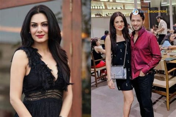 Aanchal Kumar - Net Worth, Age, Height, Birthday, Bio, Wiki!