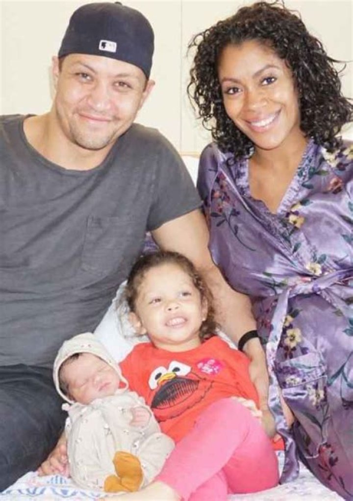 ABC7 Anchor Shirleen Allicot Wiki; Husband, Baby, Family & Facts