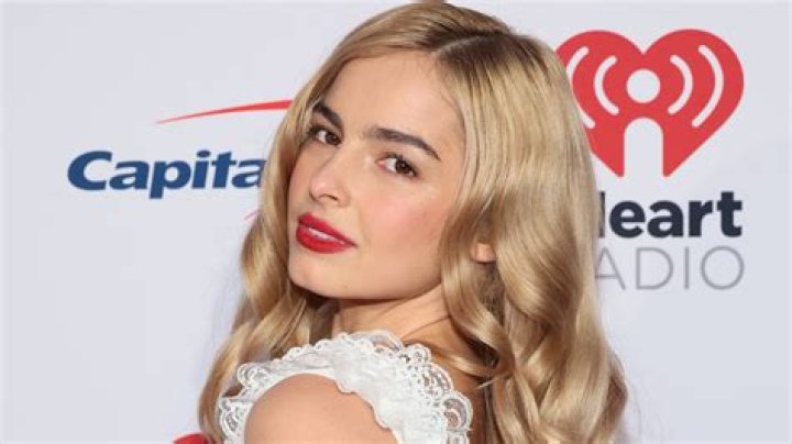 Addison Rae Net Worth, Age, Height, Bio, Birthday, Wiki!