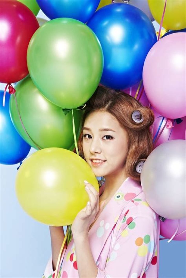 Ahn Sol-bin Net Worth 2024, Age, Height, Bio, Birthday, Wiki!