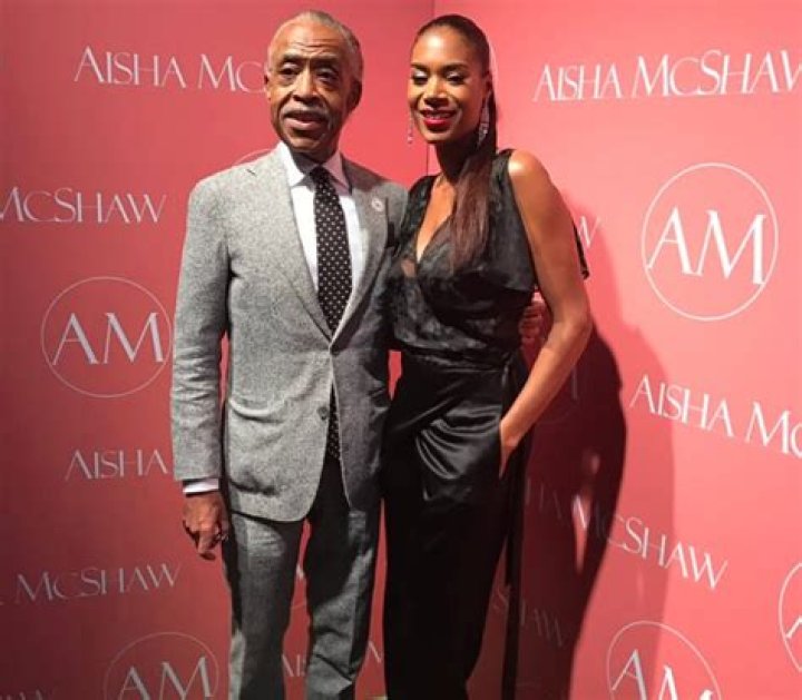 Aisha McShaw- Net Worth, Age, Ethnicity, Boyfriend, Height, Career, Wiki