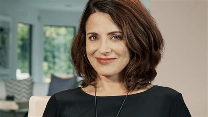 Alanna Ubach- Wiki, Age, Husband, Net Worth, Ethnicity, Career