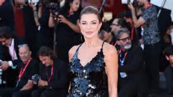 Alba Parietti - Net Worth, Age, Height, Birthday, Bio, Wiki!