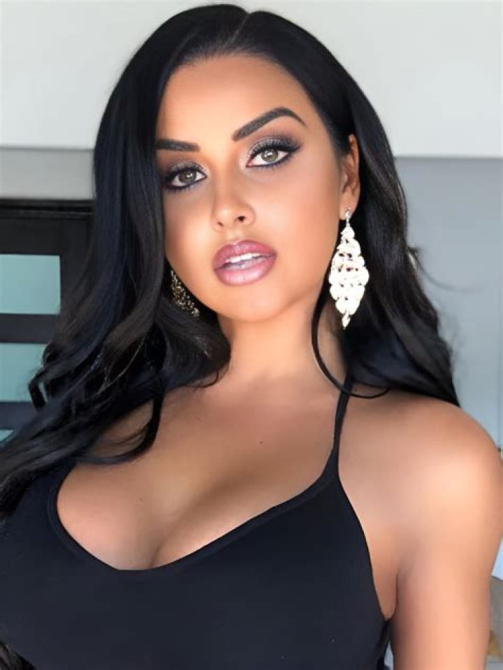 AldosWorld- Wiki, Age, Bio, Height, Girlfriend, Career, Net Worth