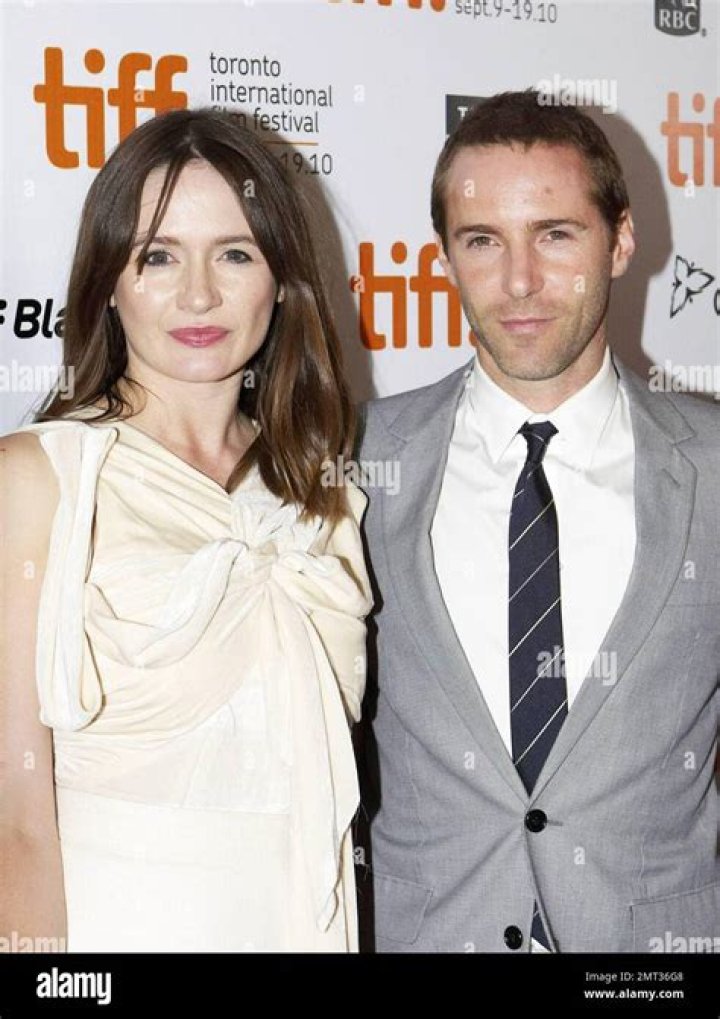 Alessandro Nivola’s Wife: Who is Alessandro Nivola Dating?