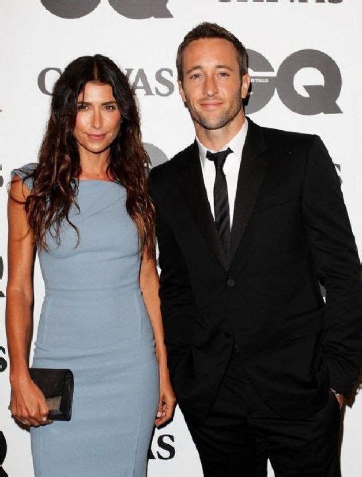 Alex O’Loughlin’s Girlfriend: Who is Alex O’Loughlin Dating?