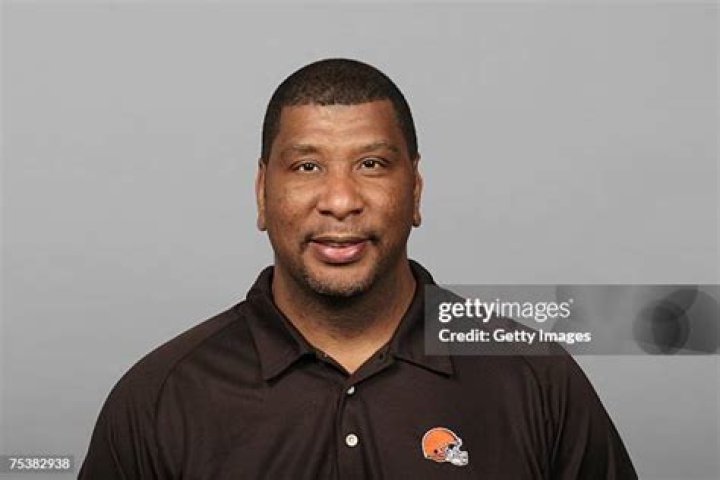 Alfredo Roberts - Net Worth, Age, Height, Birthday, Bio, Wiki!