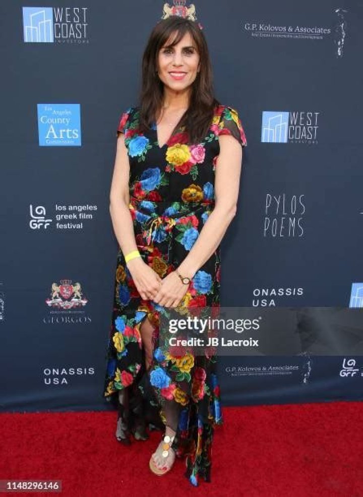 Aliki Theofilopoulos Grafft - Net Worth, Age, Height, Birthday, Bio, Wiki!