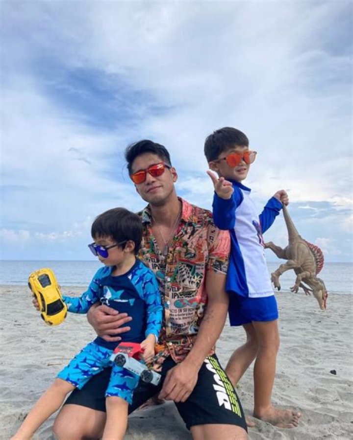 Aljur Abrenica Biography: Age, Net Worth, Instagram, Spouse, Height, Wiki, Parents, Siblings, Songs, Movies