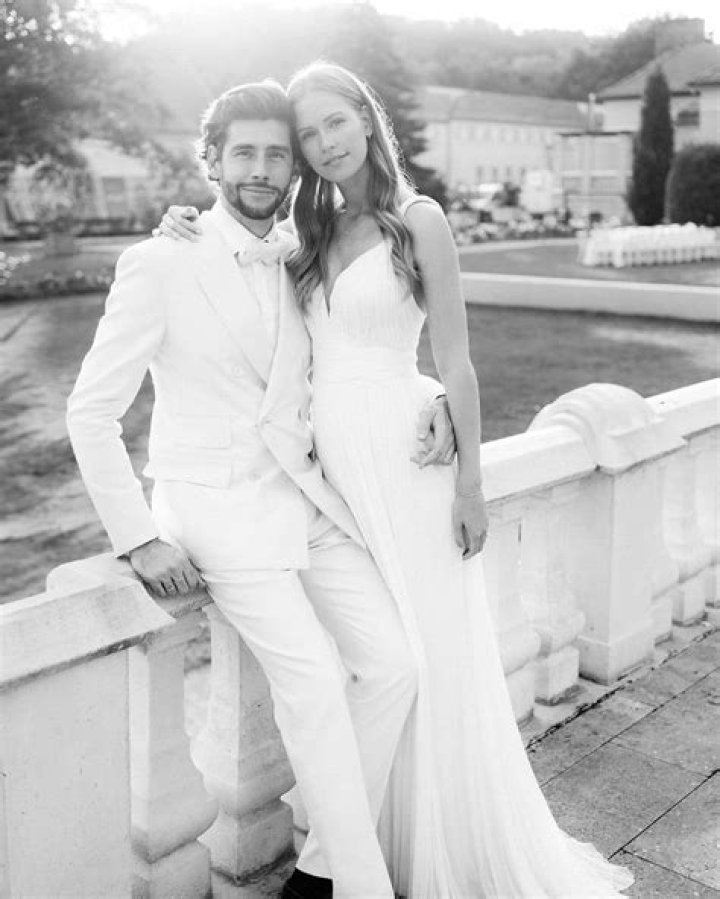 Álvaro Wasabi’s Girlfriend: Who is Álvaro Wasabi Dating?