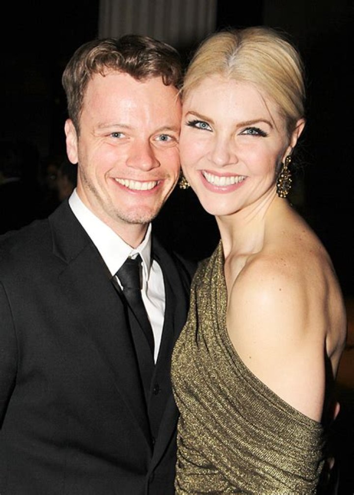 Amanda Kloots Wikipedia, First Husband, Net Worth, Instagram, Age, Height, Movies, Boyfriend