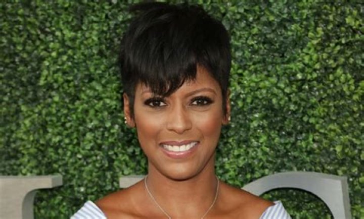 American Broadcaster, Tamron Hall Expecting First Child At Age 49