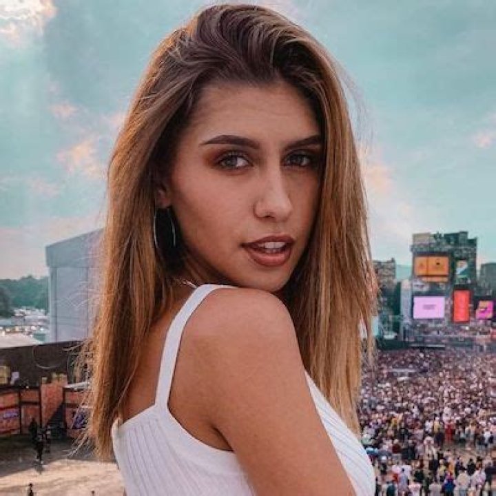 Ana Lisa Kohler- Wiki, Age, Height, Net Worth, Boyfriend, Dating