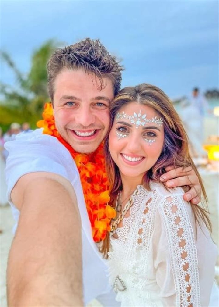 Anas Marwah’s Girlfriend: Who is Anas Marwah Dating?