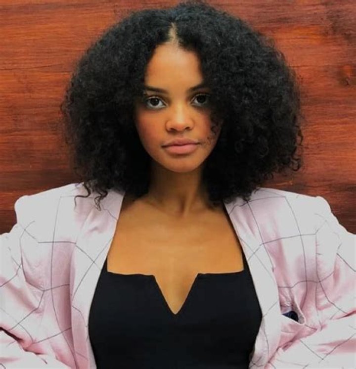 Anja Ellam - Net Worth, Age, Height, Birthday, Bio, Wiki!