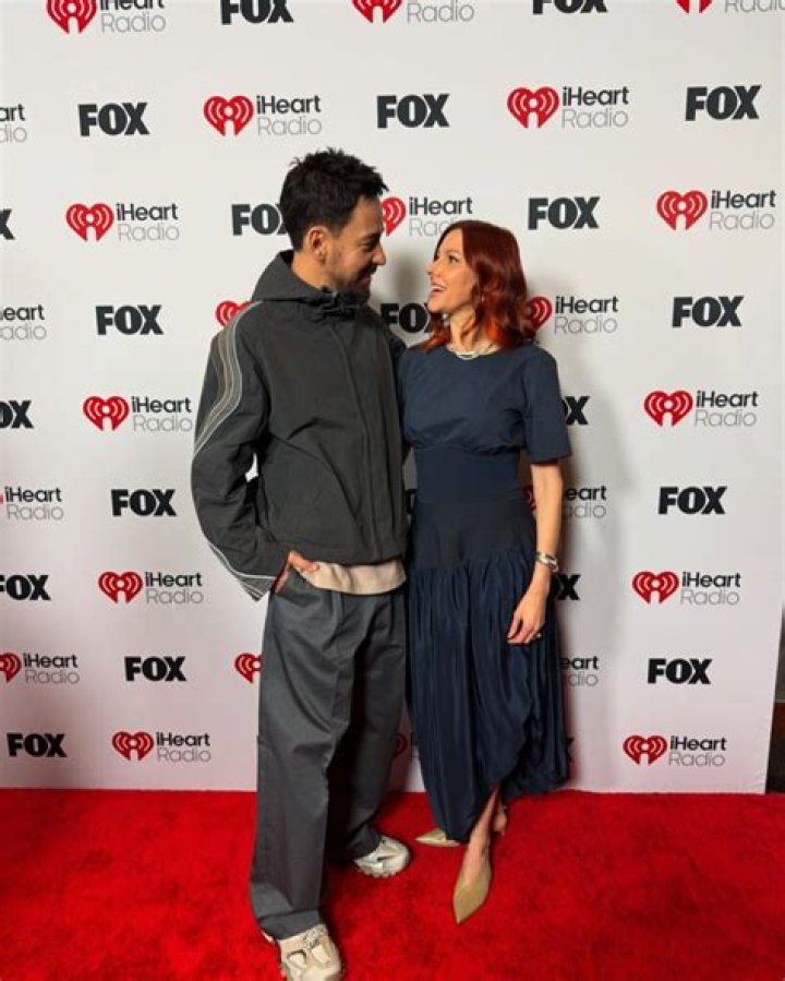 Anna Hillinger Bio, Wiki, Age, Height, Parents, Husband, Career, and Net Worth