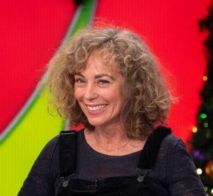 Annie Jones- Wiki, Biography, Age, Height, Net Worth, Husband