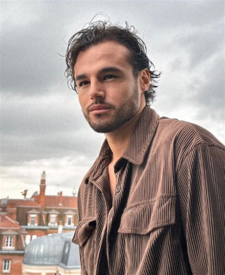 Anthony Colette Taille