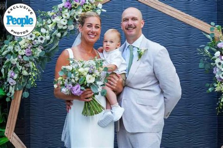 April Ross And Her Husband’s Relationship