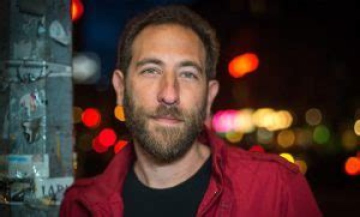 Ari Shaffir: Wife, Net Worth, Girlfriend, Family, Height, Facts