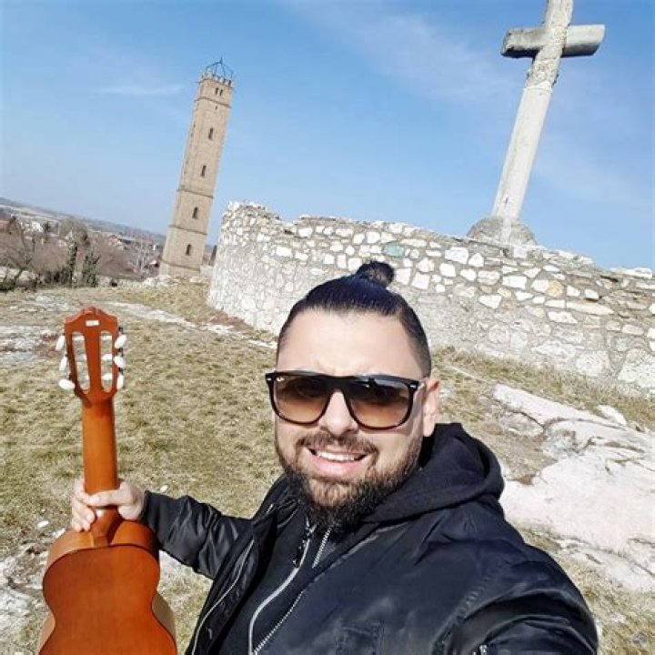 Artist 101: Joci Pápai - CelebMix