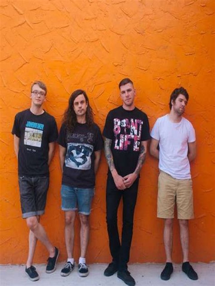 Artist 101: Moose Blood - CelebMix