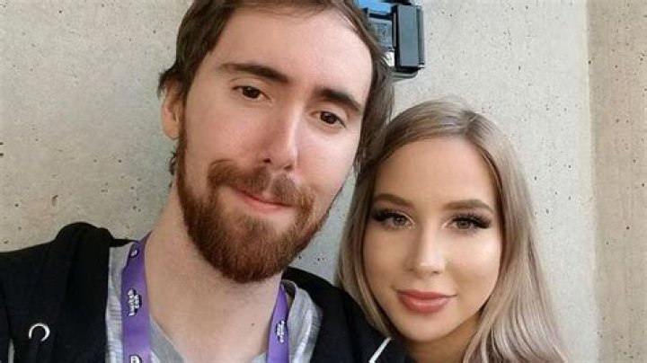 Asmongold- Net Worth, Bio, Age, Girlfriend, Height, Ethnicity, Twitch