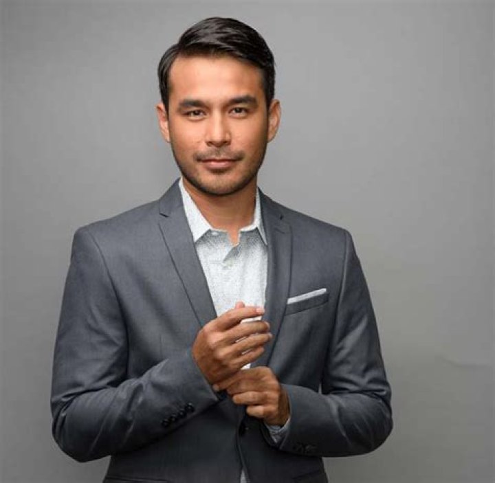 Atom Araullo