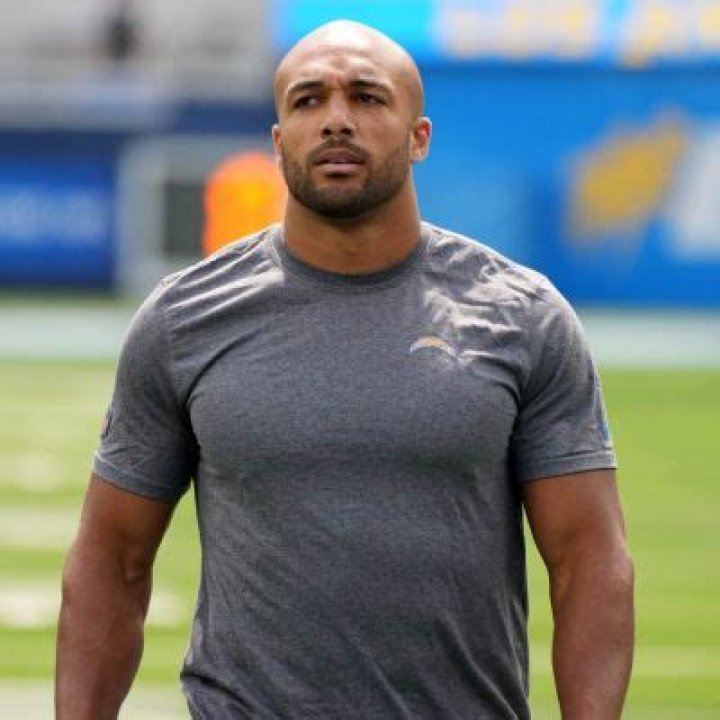 
Austin Ekeler- Wiki, Age, Height, Net Worth, Girlfriend, Ethnicity	