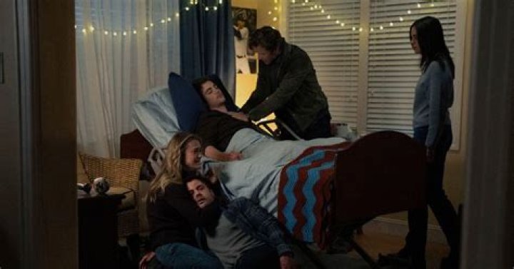 Awkward “Hashtag Drama” Recap: Season 4 Episode 16