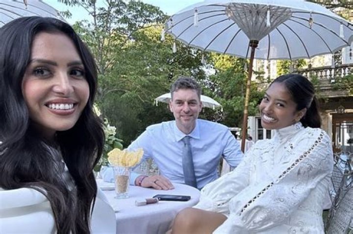 Ayse Cakar’s Boyfriend: Who is Ayse Cakar Dating?