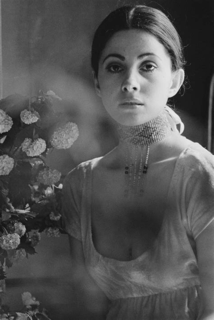 Barbara Parkins Net Worth, Age, Height, Bio, Birthday, Wiki!