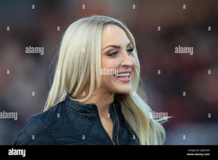 BBC Sports Emma Louise Jones Surgery, Wikipedia & Relationship