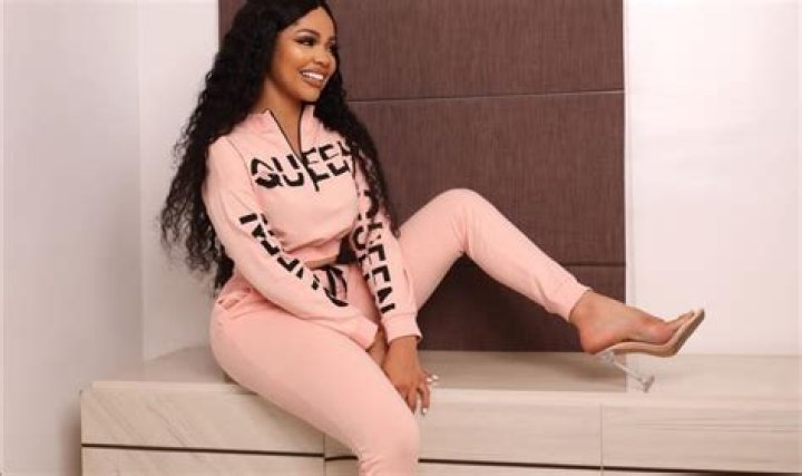 BBNaija Nengi Biography: Sister, Career, Age, Wikipedia, Boyfriend, Net Worth, Parents, BBNaija Secrets & More
