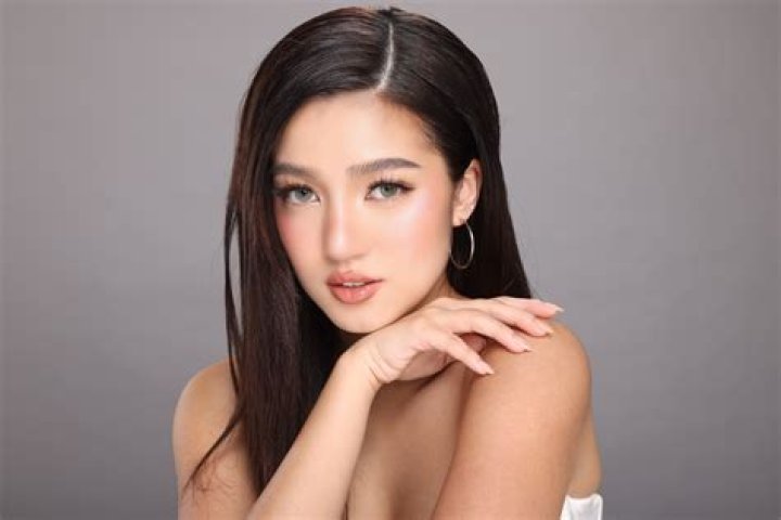 Belle Mariano