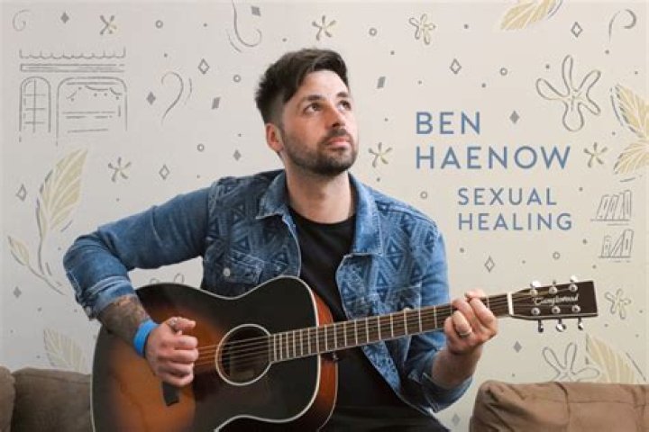 Ben Haenow strips back 'Sexual Healing' by Marvin Gaye on second 'Café Covers' album