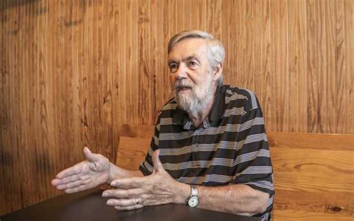 Bill James