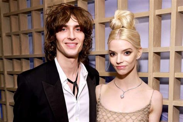 Bill Joy net worth, age, height, wife, girlfriend, kids, biography, wiki