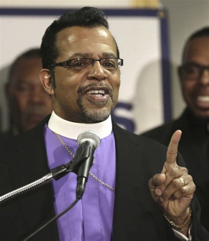 Bishop Carlton Pearson: Bio, Age, Wife, Son Death, Movies, Church and Net Worth