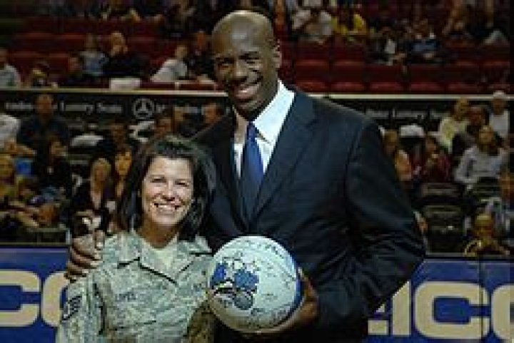 Bo Outlaw - Net Worth, Age, Height, Birthday, Bio, Wiki!