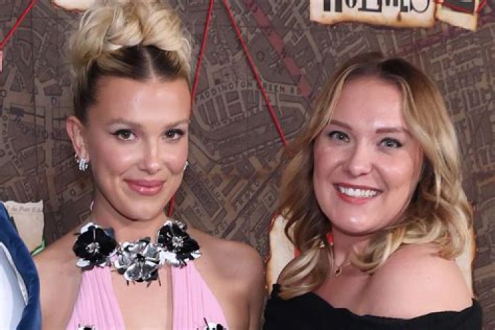 Bobbi Kristina Brown’s Family Brawl Over Crackhead Call: Bobby Brown’s Sister Tina Hits Cousin Shayne in Head With Bottle