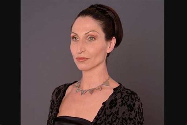 Bonnie Aarons (Actress) Wiki, Bio, Age, Height, Weight, Dating, Measurements, Affair, Net Worth, Facts
