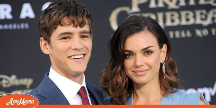 Brenton Thwaites’s Girlfriend: Who is Brenton Thwaites Dating?