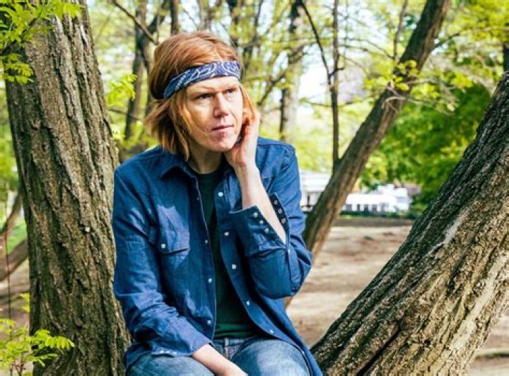 Brett Dennen Net Worth, Age, Height, Bio, Birthday, Wiki!