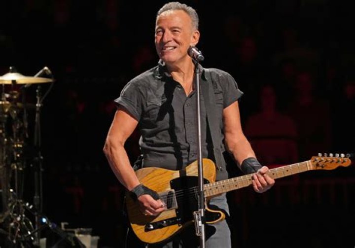 Bruce Springsteen - Net Worth, Age, Height, Birthday, Bio, Wiki!