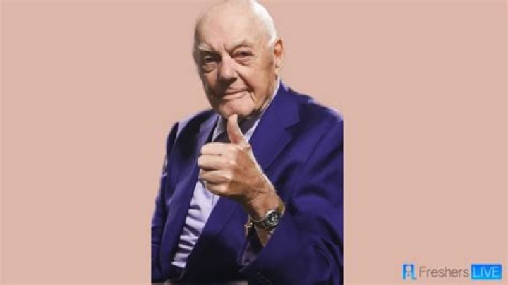 Bud Grant Net Worth, Age, Height, Bio, Birthday, Wiki!