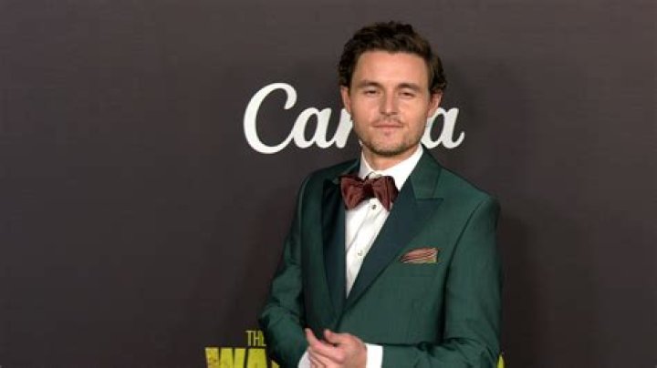 Callan McAuliffe Wiki, Biography, Age, Height, Net Worth, Girlfriend